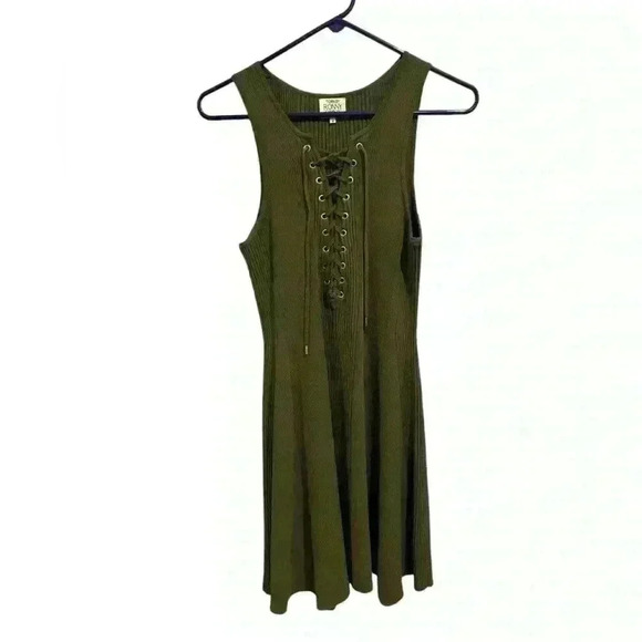 TORN BY RONNY KOBO Medium LACE UP TEXTURED FIT AND FLARE SLEEVELESS DRESS OLIVE - Picture 3 of 10